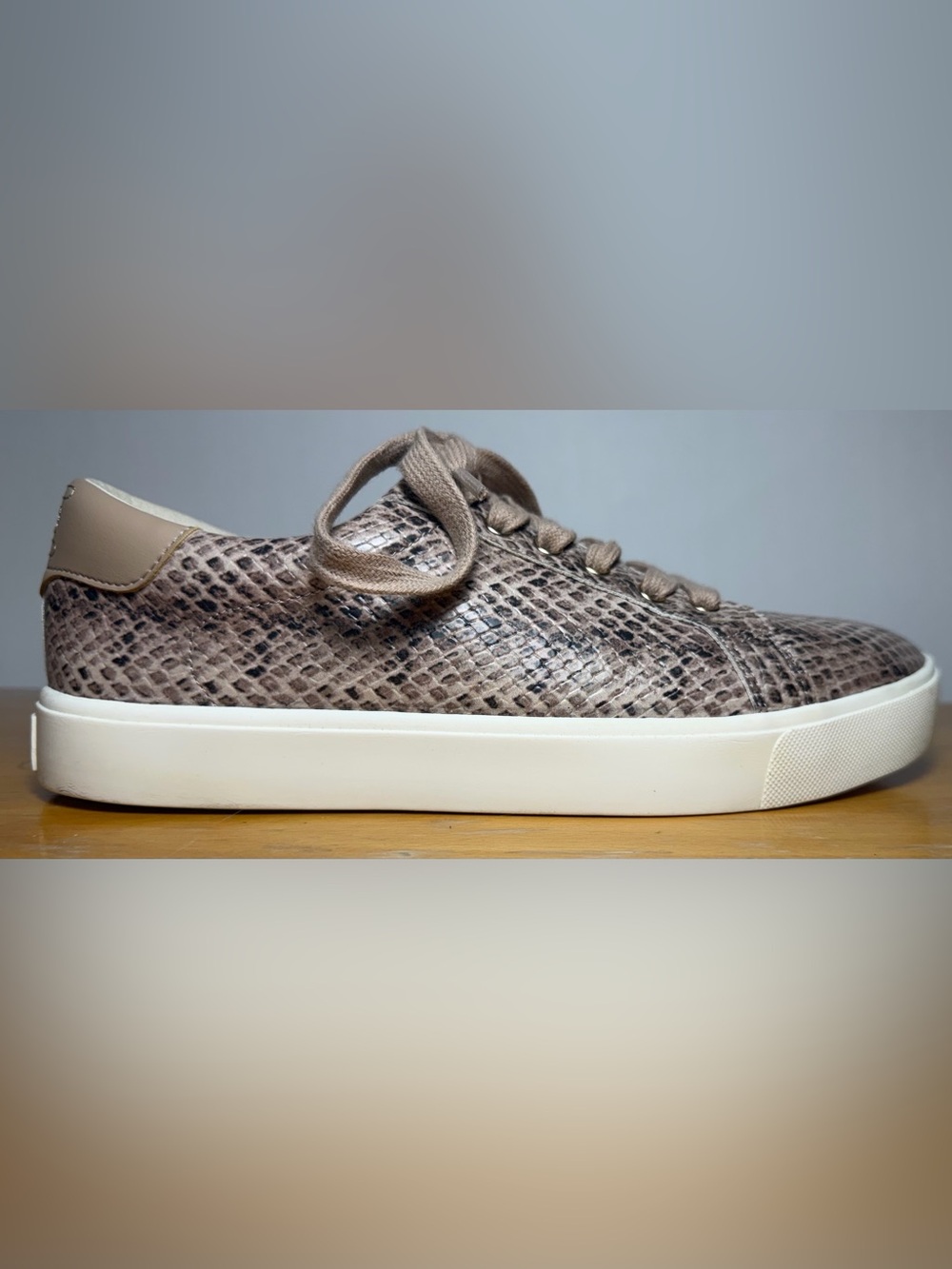 Sam Edelman Ethyl Faux Snakeskin Lace Up Sneakers 8.5M NWOT